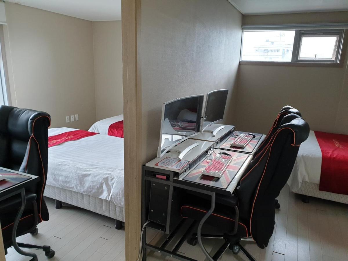R&T Hotel Jeju Eksteriør billede