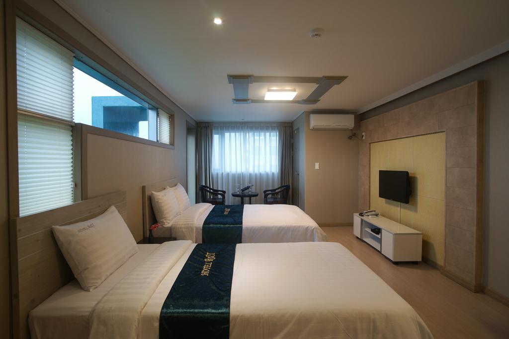 R&T Hotel Jeju Værelse billede